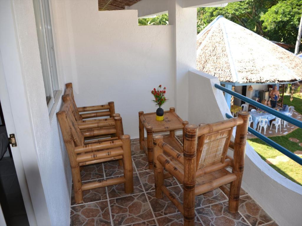 Acacia Sunset Village Inn Панглао Стая снимка