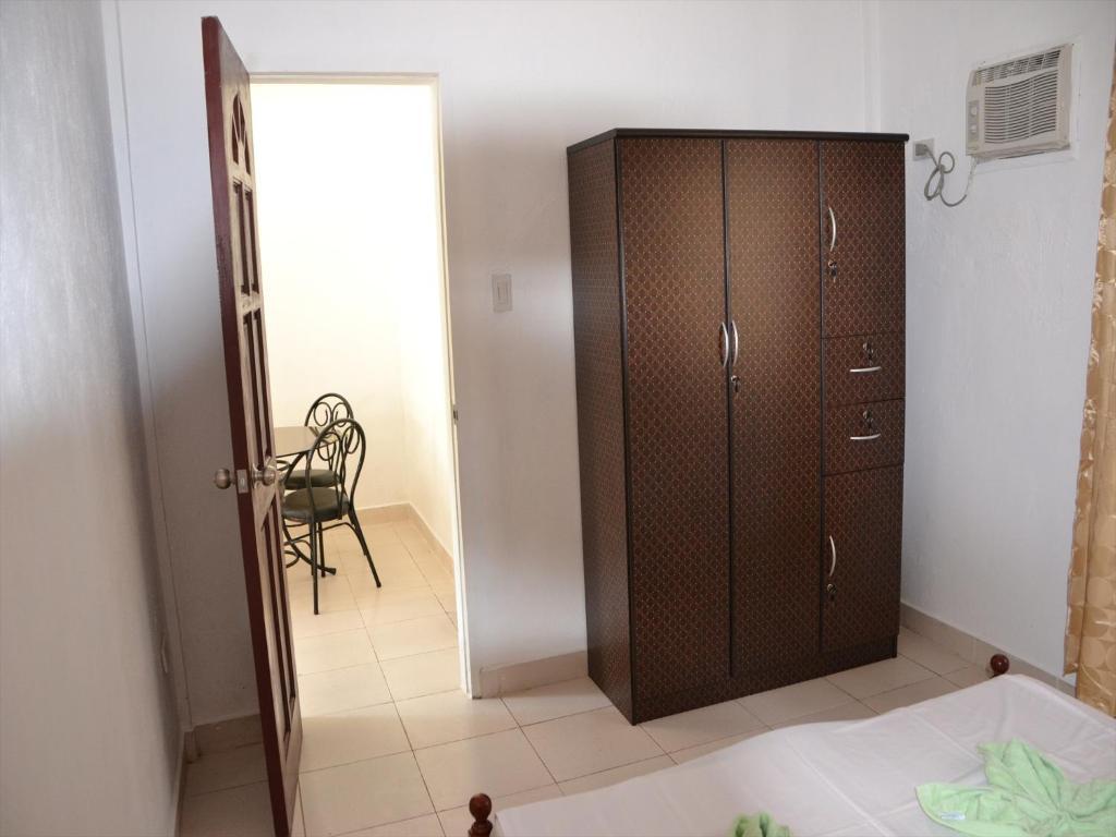 Acacia Sunset Village Inn Панглао Стая снимка